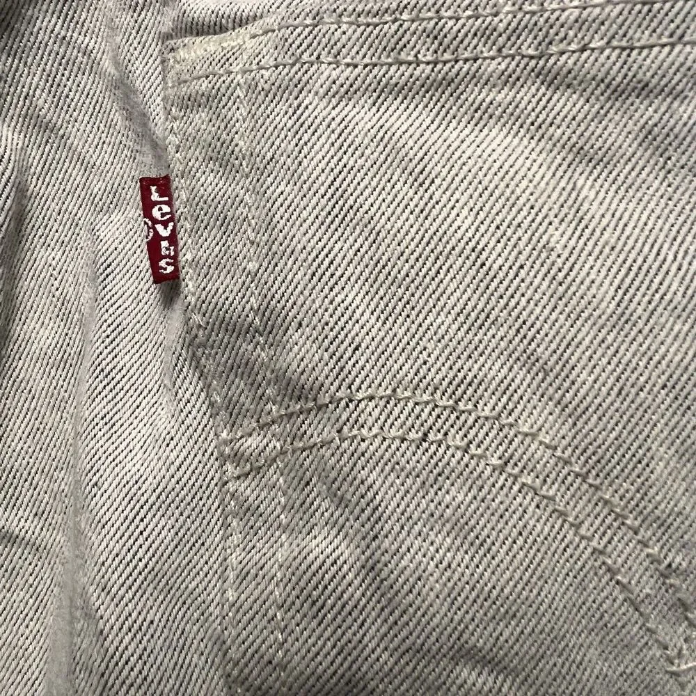 Levi's 501 Jeans Mens 36 (fits 34x31) Gray Button Fly Straight Fit Denim Pants‎